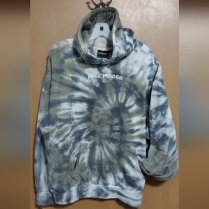 Firm Final price!*Chemistry Tie-Dye Hoodie(L)
